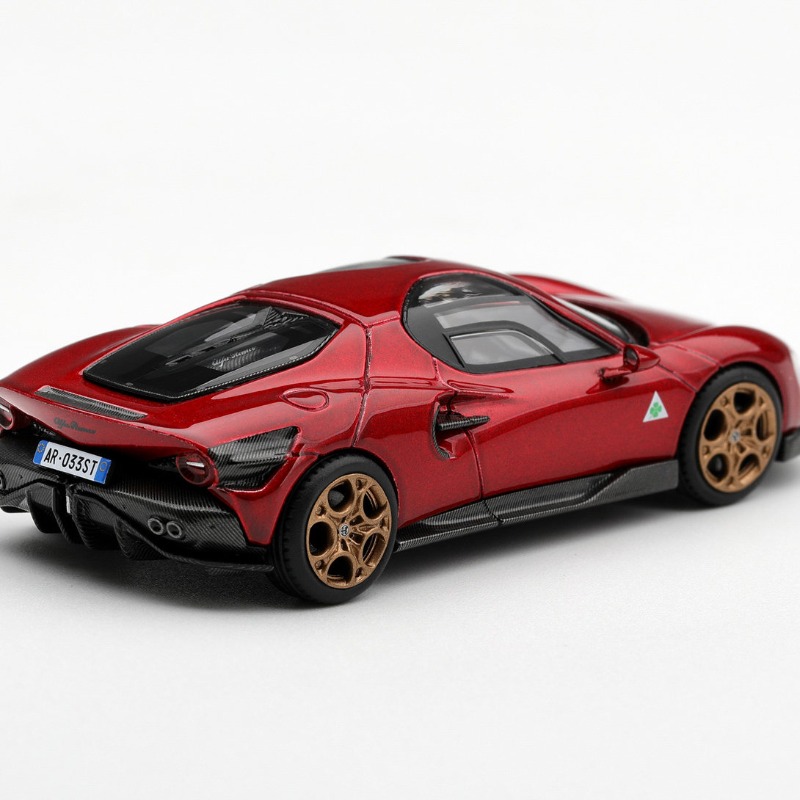 BBR 1:64 Alfa Romeo 33 Stradal - Model Kit Alfa Romeo review and price