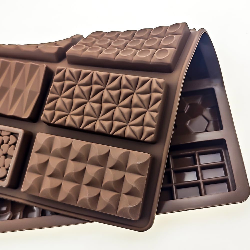 12 In 1 Chocolate Molds Dubai  - Model Kit For Beginners review and price