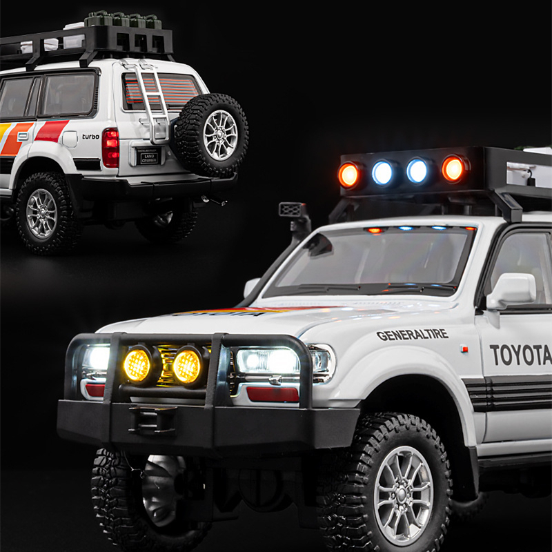 1/24 Toyota Land Cruiser LC80  - Model Kit Aoshima review and price
