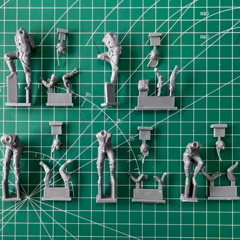 1/35 Scale Die Cast Resin Figu - Model Kit Italeri review and price