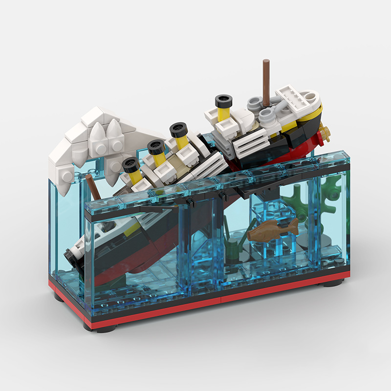 Titanic Break In Half With Cas - Model Kit Titanic review and price