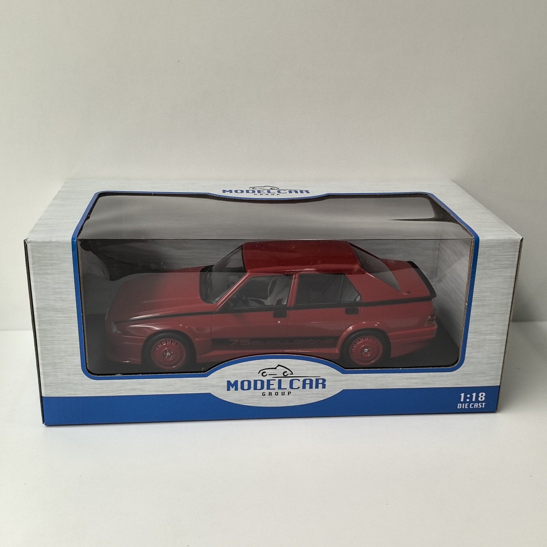 Diecast MCG 1/18 Scale ALFA RO - Model Kit Alfa Romeo review and price