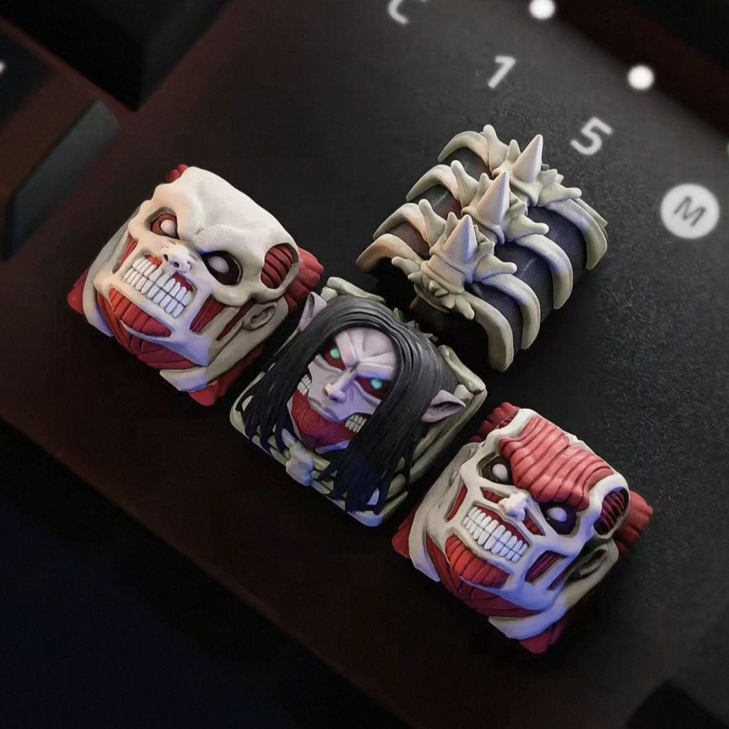 NEW Attack on Titan Co branded - Model Kit Titanic review and price