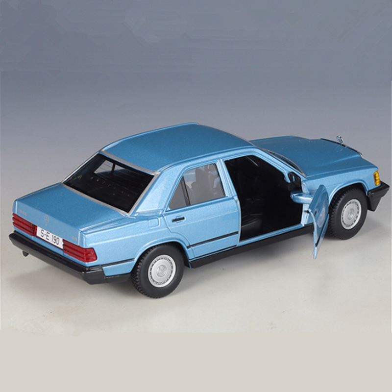 Bburago 1:24 Mercedes-Benz 190 - Model Kit Alfa Romeo review and price