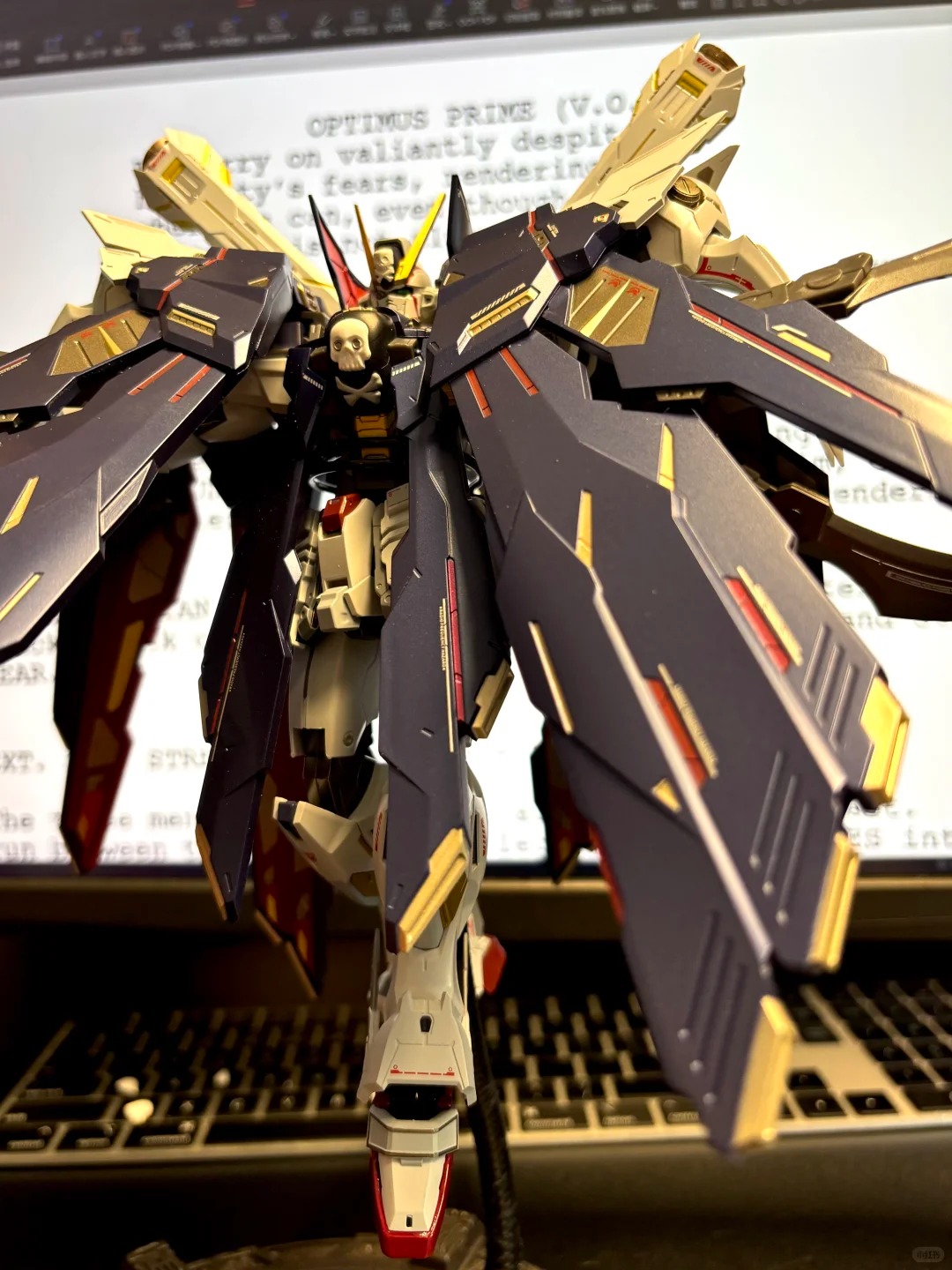 【REISSUE】 HEIXIU Model KO MB C - Model Kit Zeus review and price