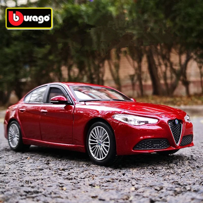 Hub Caps Bburago 1:24 Alfa Rom - Model Kit Alfa Romeo review and price